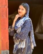 Deep blue pak suits - Image 3