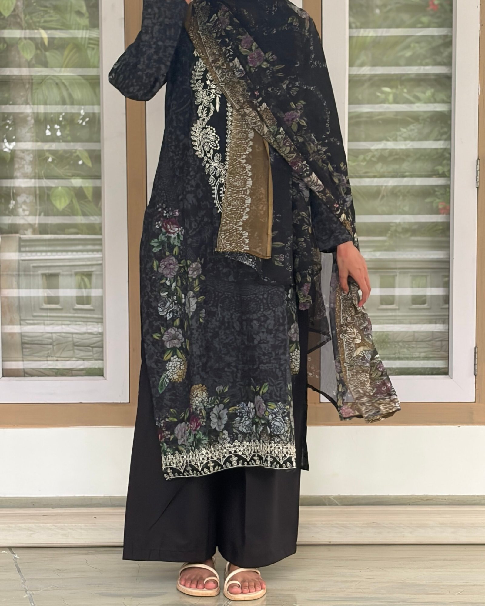 img_2412 Black floral suit - Image 1