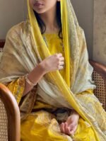 Yellow pak suit - Image 3